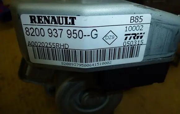 Renault Master III Steering wheel axle 8200937950