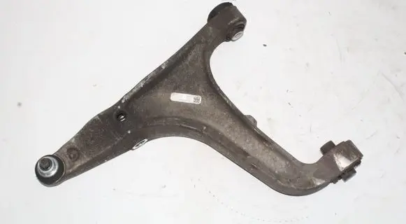 Maserati Ghibli Front lower control arm/wishbone 06700071800