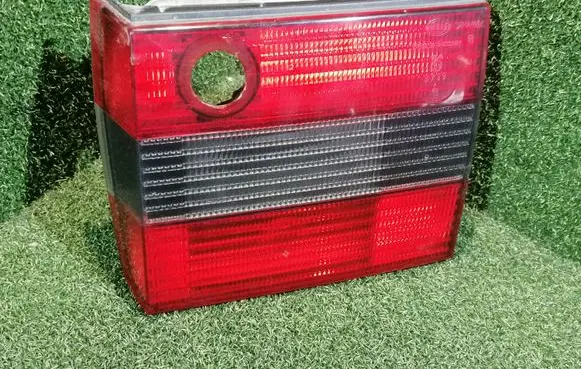 Volkswagen PASSAT B4 Tailgate rear/tail lights 3A5945108B