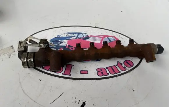 Toyota Hilux (AN10, AN20, AN30) Fuel main line pipe