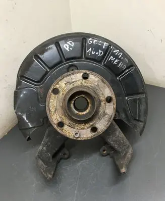 Volkswagen Golf VI Front wheel hub