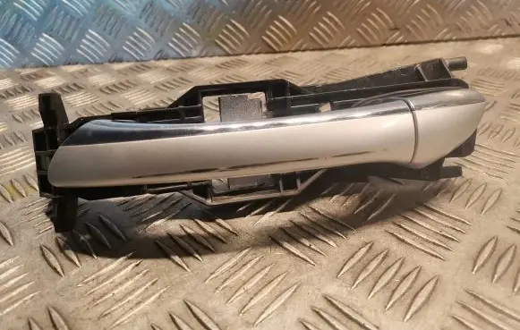 Mercedes-Benz CLK A209 C209 Front door exterior handle