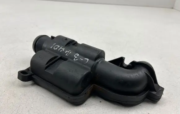 Citroen C3 Breather/breather pipe/hose 9647507680
