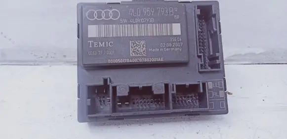 Audi Q7 4L Door control unit/module 4L0959793B