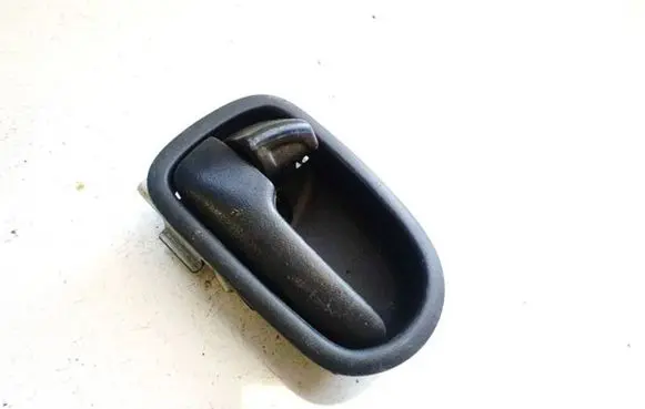 Mazda 323 F Front door interior handle mdh20i