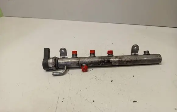 Mercedes-Benz ML W164 Fuel main line pipe A6420700495