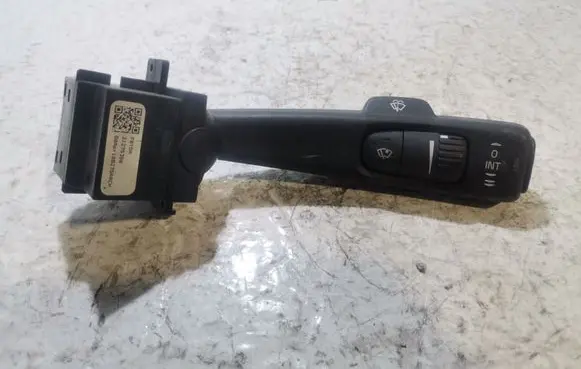 Volvo S80 Wiper control stalk 31275356
