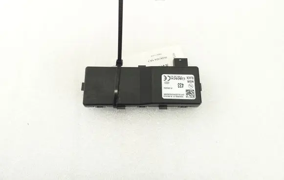 Opel Insignia A Door central lock control unit/module 13503204 F00HJ00491