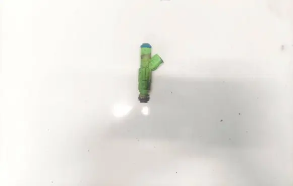 Chrysler Town & Country IV Fuel injector 04861454aa