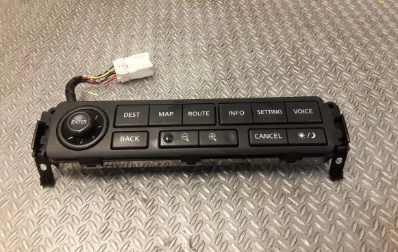 Nissan Murano Z50 Sound control switch 28395CC00A