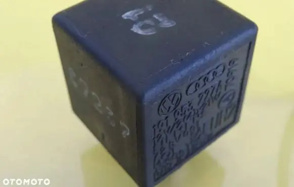 Volkswagen Golf IV Other relay 191953227A 72BV001