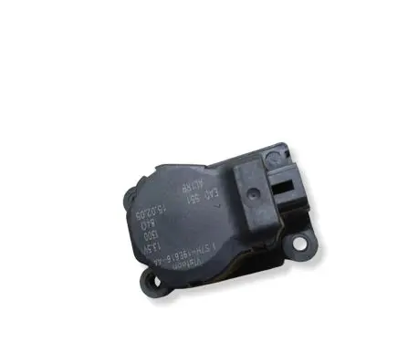 Ford Mondeo Mk III Air flap motor/actuator 1S7H19E616AA EAD551