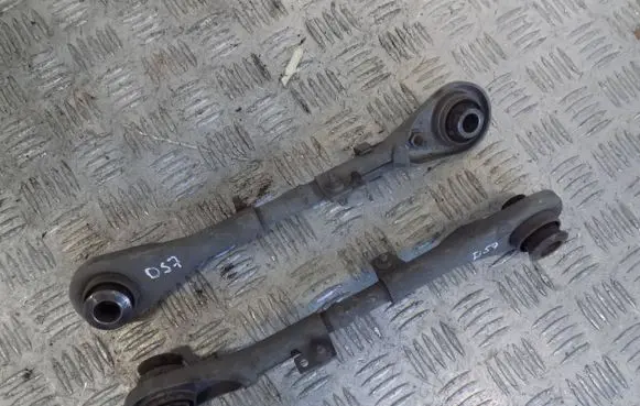 Citroen DS7 Crossback Rear control arm