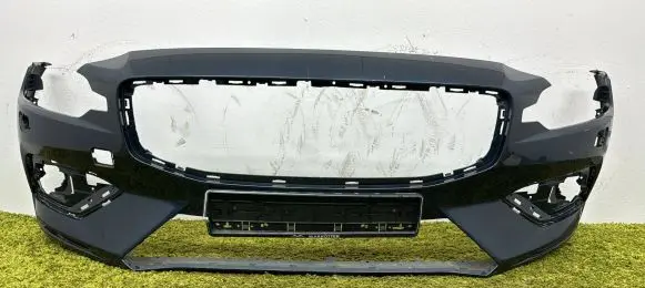 Volvo V60 Front bumper 31690589