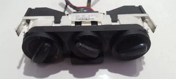 Volkswagen Cross Polo Climate control unit 6r0820045f 90151626