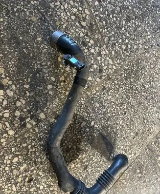 Nissan Qashqai Intercooler hose/pipe 0281002997