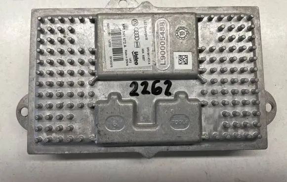 Volkswagen Golf VII Headlight ballast module Xenon 5F0941472A L90005488