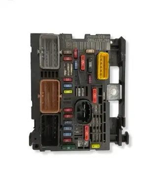 Citroen C4 Grand Picasso Fuse box set 9675877980