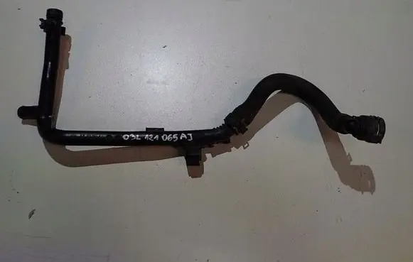 Volkswagen Polo V 6R Engine coolant pipe/hose 03L121065