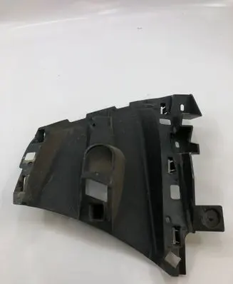 Renault Captur II Front bumper mounting bracket 628113210r