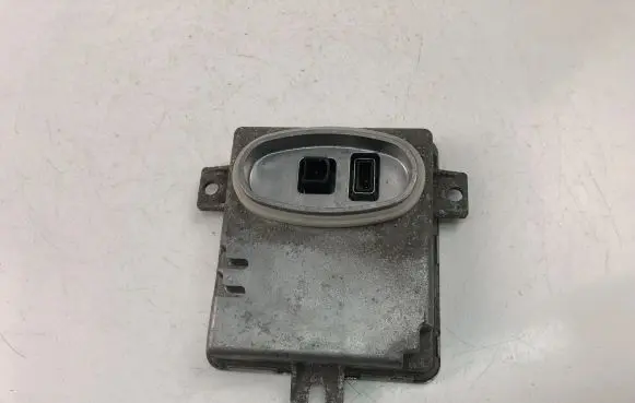 BMW 3 E90 E91 Xenon control unit/module 6948180