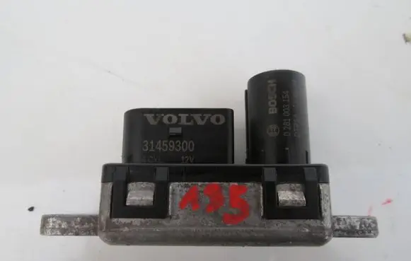 Volvo V60 Glow plug pre-heat relay 31459300