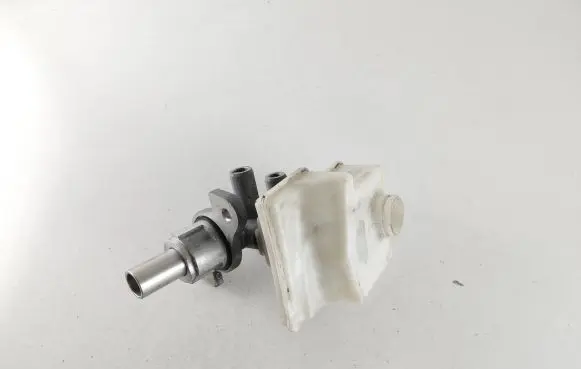 Jeep Grand Cherokee Master brake cylinder 32668087