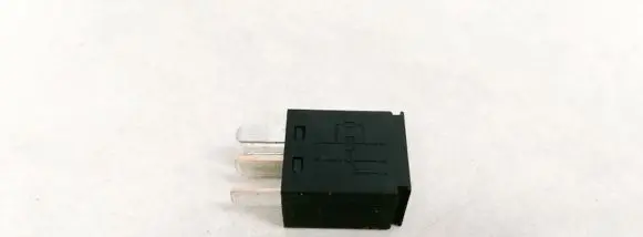 Ford Mondeo Mk III Other relay G1UHQ F57B-14B192-AA