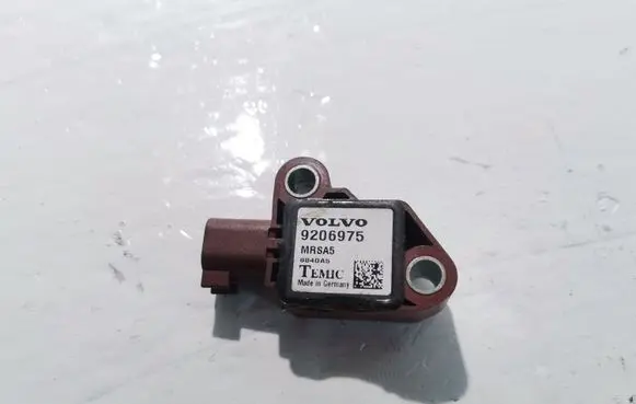 Volvo V50 Airbag deployment crash/impact sensor 9206975