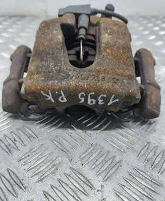 Mercedes-Benz CLK A208 C208 Front brake caliper