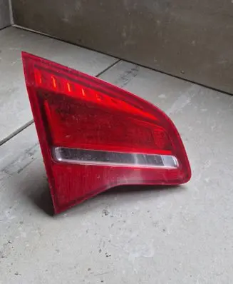 Opel Meriva B Tailgate rear/tail lights 13260838