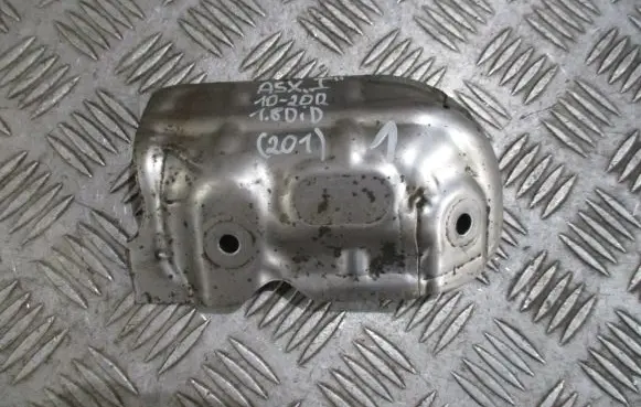 Mitsubishi ASX Exhaust heat shield