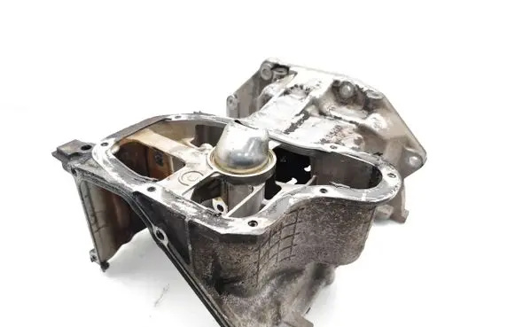 Nissan Micra Oil sump HR12DE