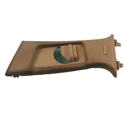 Mercedes-Benz C AMG W204 (B) pillar trim (top)