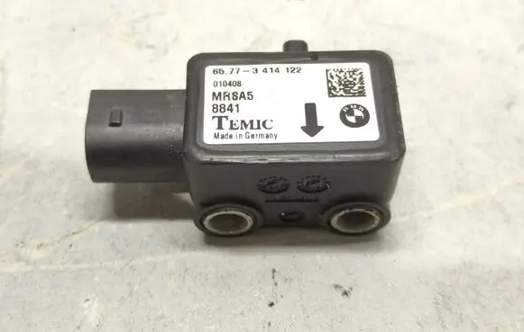 BMW X3 E83 Airbag deployment crash/impact sensor 65773414122 773414122