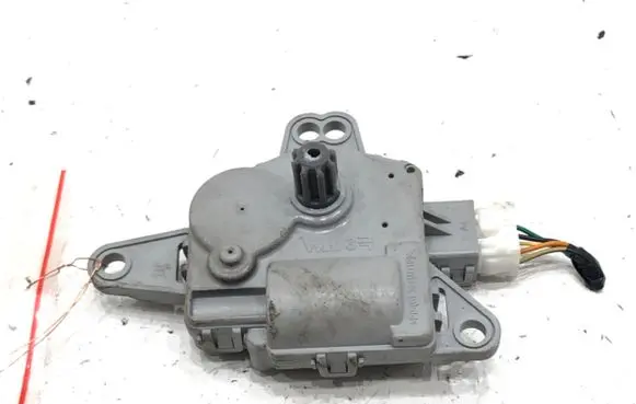 Hyundai Elantra VI Air flap motor/actuator EA1F0-EDFAC02