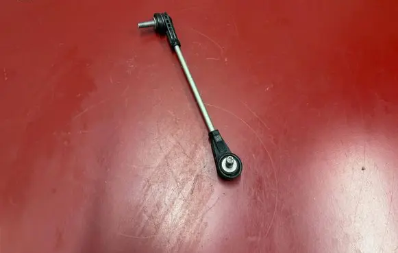 BMW X3 G45 Front anti-roll bar/stabilizer link 6881091