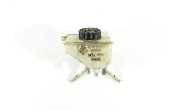 Brake fluid reservoir