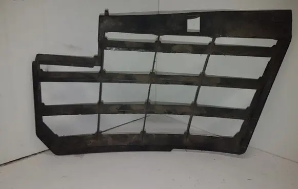 Audi A8 S8 D3 4E Fender grill 8E0821172K