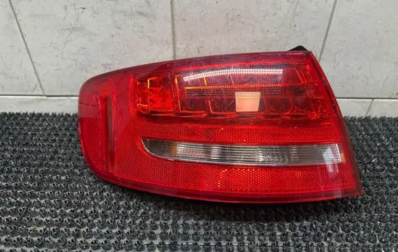 Audi A4 S4 B8 8K Rear/tail lights 8K9945095B