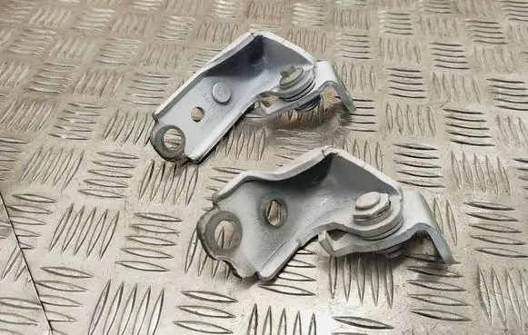 Front door hinge set