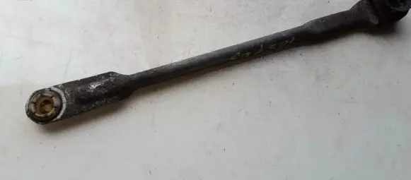 Toyota Corolla Verso AR10 Front wiper linkage and motor