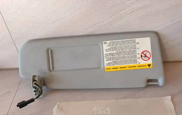 Volkswagen Jetta VI Sun visor 5C6857552