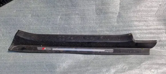 Audi TT TTS Mk2 Front sill trim cover 8J0853492G