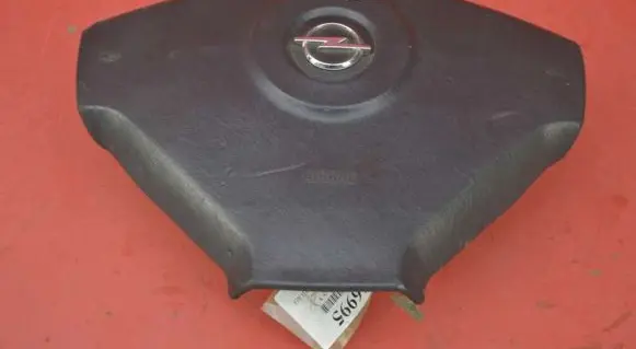 Opel Vivaro Steering wheel airbag 91167640