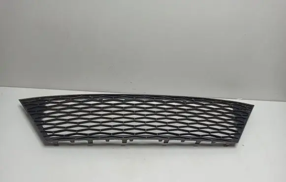 Seat Altea XL Front bumper lower grill 5P9853667