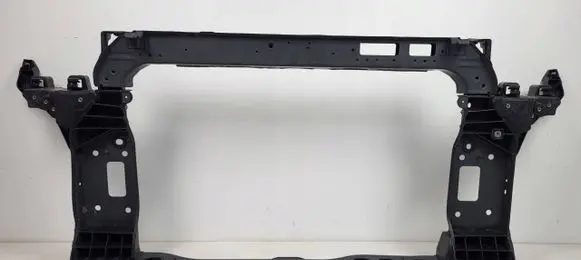 Hyundai Tucson TL Radiator support slam panel 64101D7000