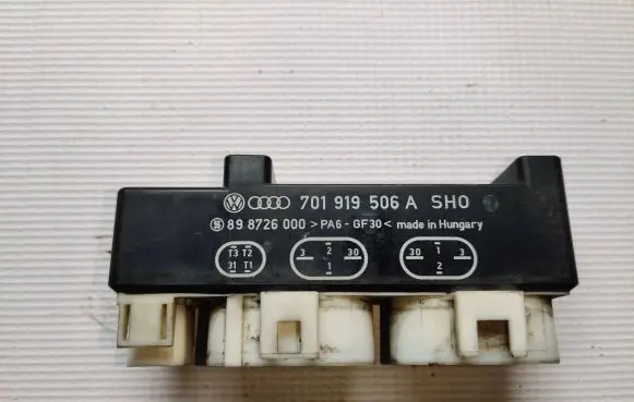 Volkswagen Transporter - Caravelle T4 Coolant fan relay 701919506a