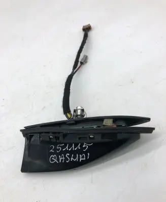 Nissan Qashqai J12 Aerial GPS antenna 282086uu0a
