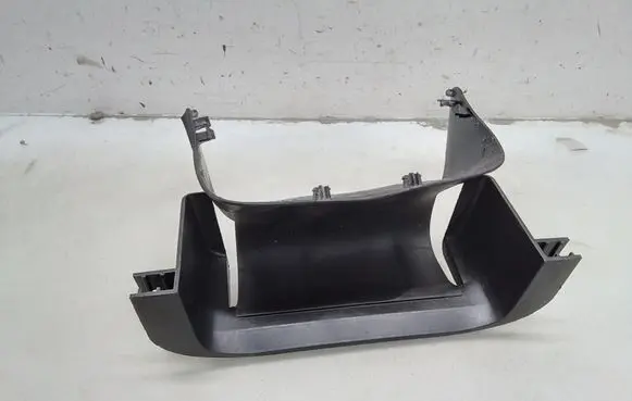 Steering wheel column trim